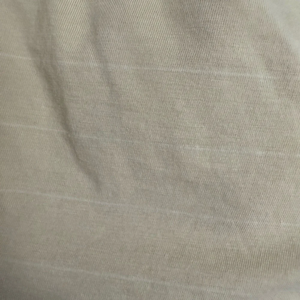 Lululemon basic tee - Picture 2 of 4